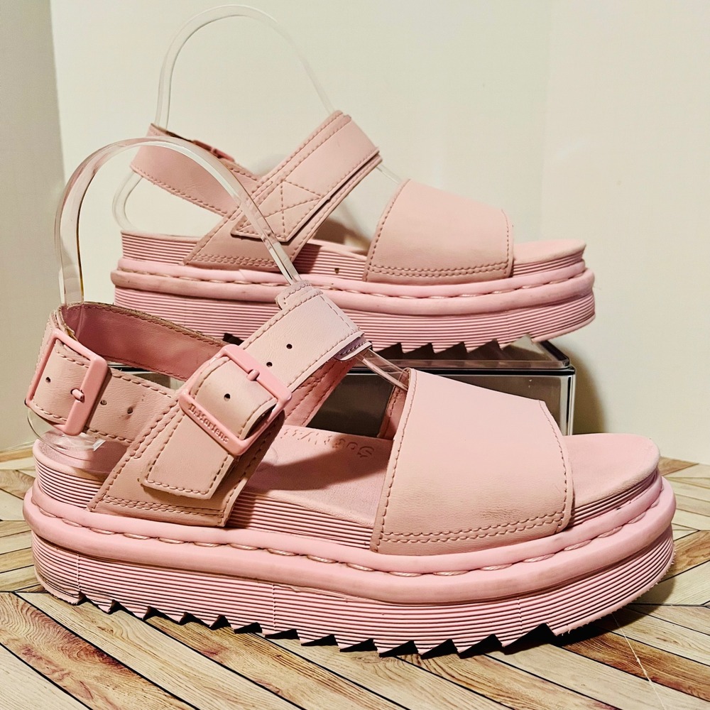 Dr Martens Voss Mono Pink Hydro Leather Sandals Women 7 Platform Barbie Pastel - Picture 2 of 11